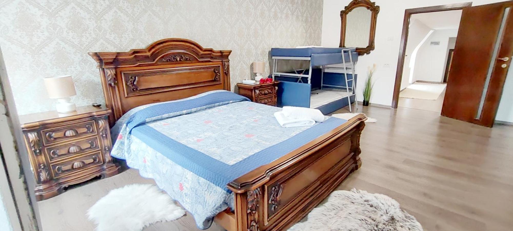 Brasov Central Suites Bagian luar foto